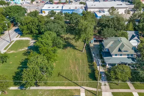 4820 Reiger Ave, Dallas, TX 75246