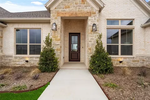 1004 High Point St, Weatherford, TX 76087