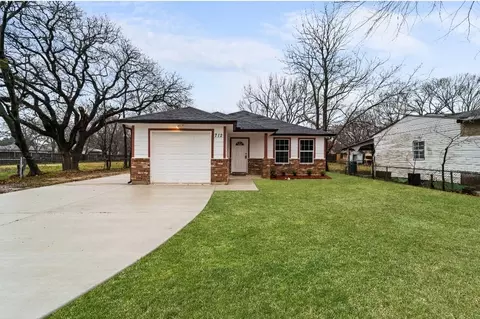 712 Angus Dr, Dallas, TX 75217