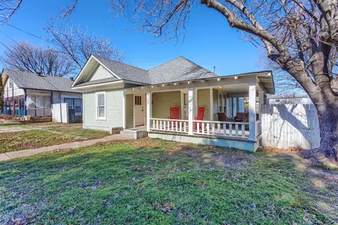 705 Anthony St, Mckinney, TX 75069