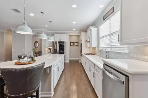 8757 Shadow Bay Ln, Frisco, TX 75036