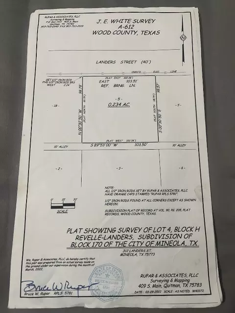 312 Landers St, Mineola, TX 75773