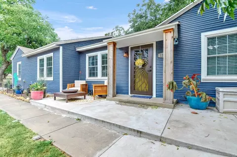 1220 W Bullock St, Denison, TX 75020