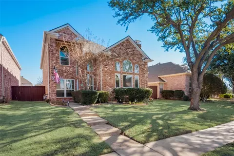 9508 Rodeo Dr, Irving, TX 75063