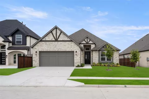 9940 Casa Frontera Dr, Fort Worth, TX 76179