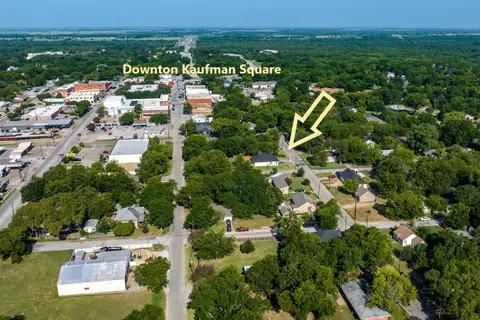306 Oak St, Kaufman, TX 75142 photo 5