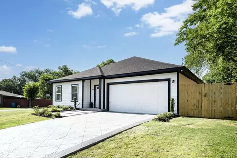 306 Oak St, Kaufman, TX 75142 photo 2