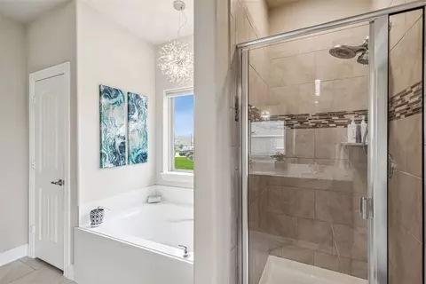 Bath - 561 Winnetka Dr, Oak Point, TX 75068 photo 4 of 5