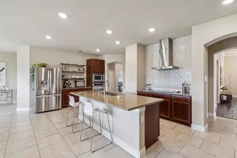 Kitchen - 561 Winnetka Dr, Oak Point, TX 75068 photo 1 of 5