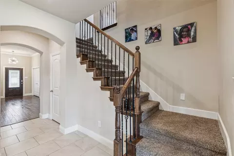 Entry Way - 561 Winnetka Dr, Oak Point, TX 75068 photo 2 of 2