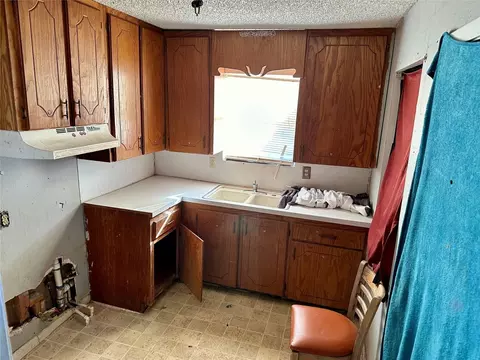 133 E Lowe Ave, De Leon, TX 76444 photo 13