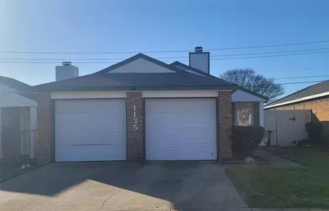 1135 Lombard Ln, Duncanville, TX 75137