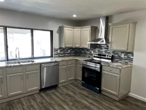 8909 High Plain Ln, Dallas, TX 75249