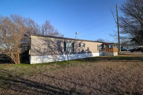 5506 Schluter Rd, Ponder, TX 76259