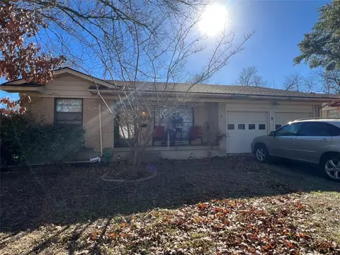 834 Bandera Ln, Garland, TX 75040
