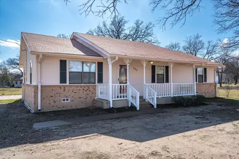 305 Vz County Road 2120, Canton, TX 75103