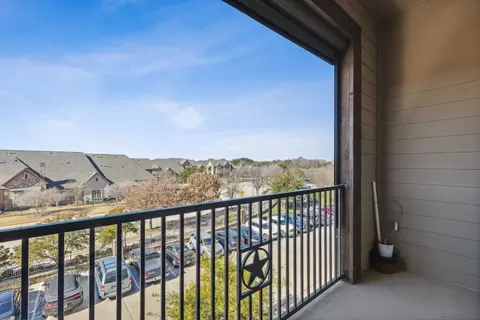 301 Watermere Dr #314, Southlake, TX 76092