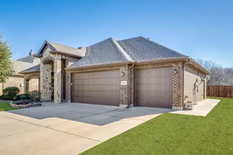 3012 Saddle Creek Dr, Fort Worth, TX 76177