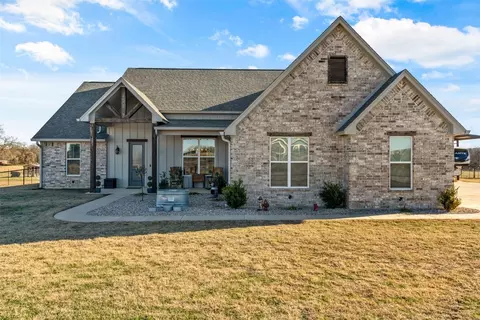 2277 J E Woody Rd, Springtown, TX 76082