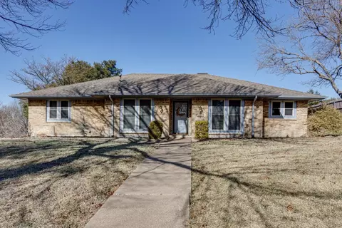 2003 S Lakeshore Dr, Rockwall, TX 75087