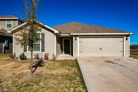 111 Bush Dr, Venus, TX 76084