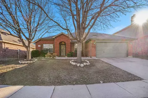 1412 Missionary Ridge Trl, Fort Worth, TX 76131