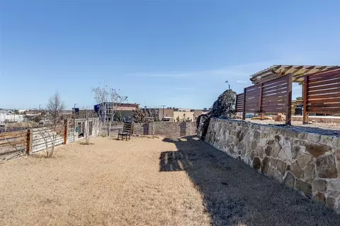 300 Bluffside Trl, Benbrook, TX 76126 photo 37