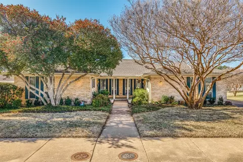 8355 Lullwater Dr, Dallas, TX 75218