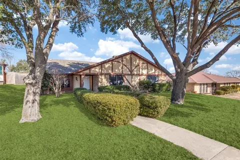 605 The Meadows Pkwy, Desoto, TX 75115