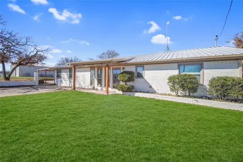 1168 W Hwy 380 Hwy, Jacksboro, TX 76458