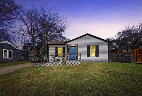 711 Scott Dr, Arlington, TX 76012
