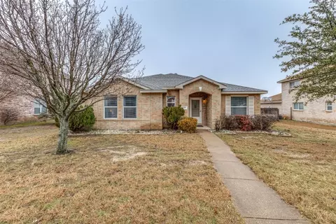 220 Copeland Dr, Cedar Hill, TX 75104