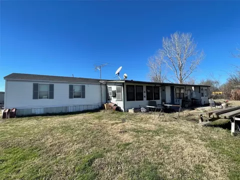 8952 Fm 751, Quinlan, TX 75474