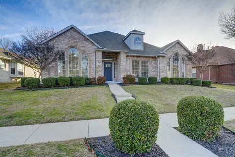 2719 Rochelle Dr, Mckinney, TX 75070