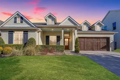 112 Parkview Dr, Aledo, TX 76008