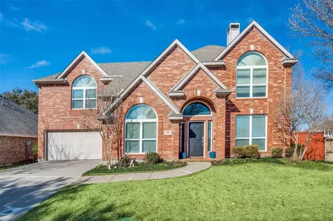 8800 Falcon Crest Dr, Mckinney, TX 75072
