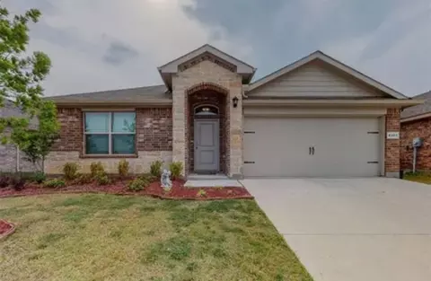 8301 Burma Dr, Fort Worth, TX 76131