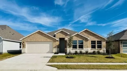 800 Waterford Way, Joshua, TX 76058