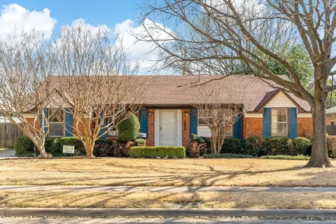404 Inglewood Dr, Richardson, TX 75080