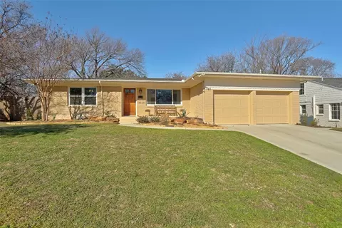 4828 Overton Ave, Fort Worth, TX 76133