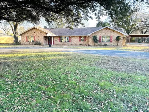 307 W Coke Rd, Winnsboro, TX 75494