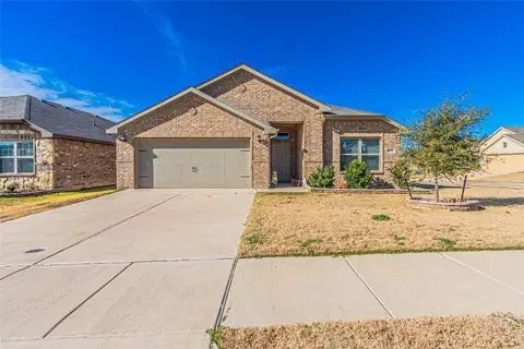 2500 Hadley St, Weatherford, TX 76087