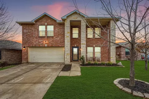 16729 Woodside Dr, Justin, TX 76247