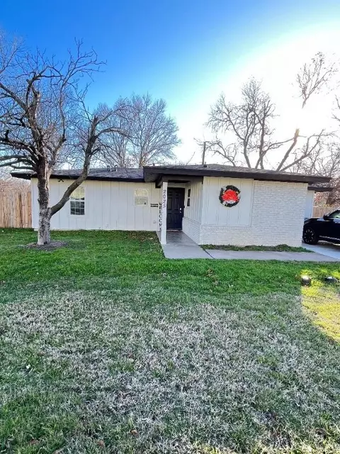 2025 Loop 820, Fort Worth, TX 76134