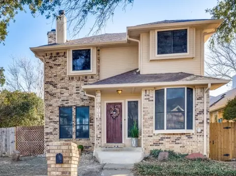 708 Greenridge Dr, Arlington, TX 76017