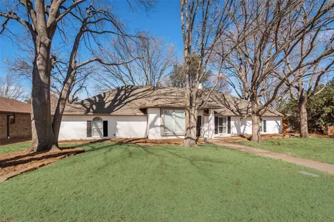 2017 Campbell Pkwy, Richardson, TX 75082