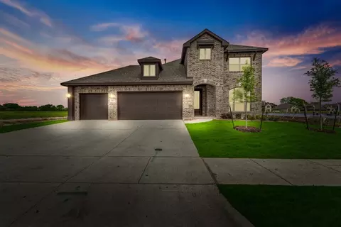 149 Claywood Dr, Glenn Heights, TX 75154