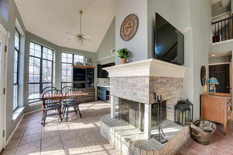 922 Short Line Blvd, Midlothian, TX 76065
