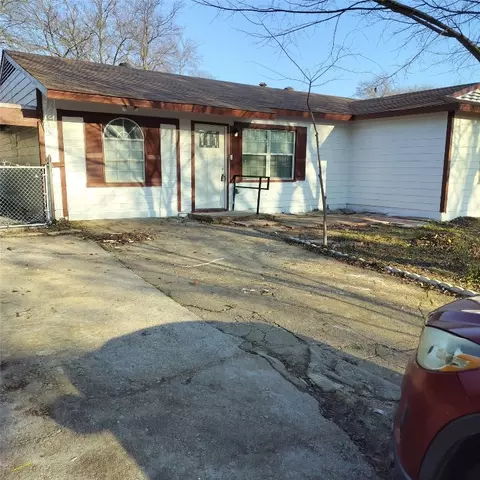 3929 Lovingood Dr, Dallas, TX 75241