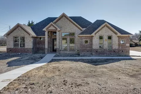 500 Cedar Rapids Ln, Desoto, TX 75115